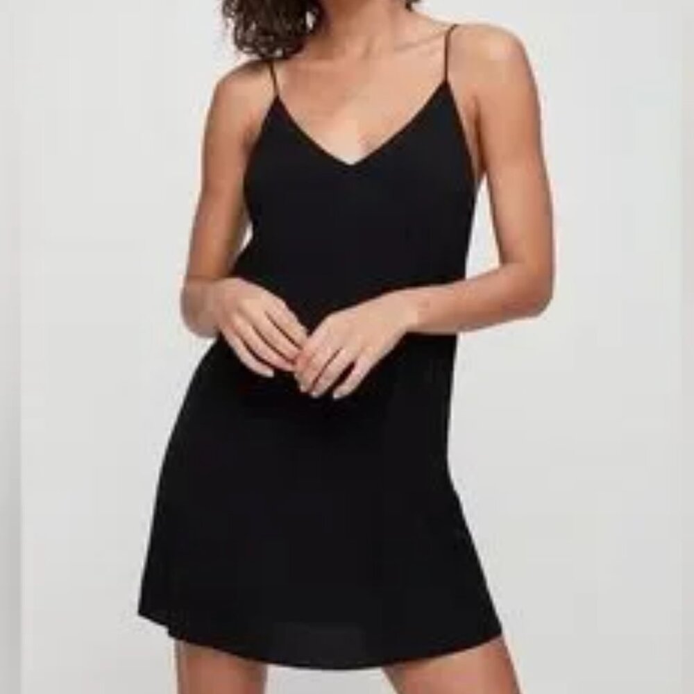 Black Aritzia dress